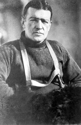 Sir Ernest Shackleton en 1915